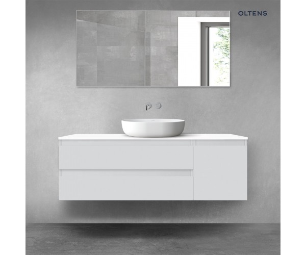 Oltens Vernal zestaw mebli łazienkowych 140 cm z blatem szary mat/biały połysk 68265700