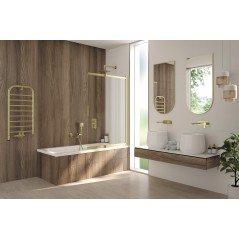 Lustro wiszące w ramie